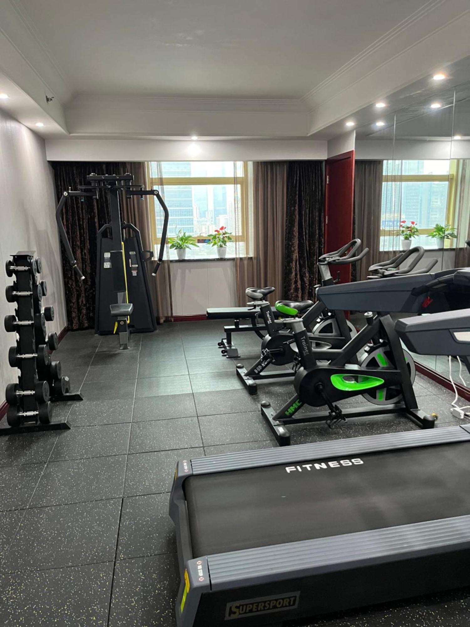 Days Hotel & Suites China Town---Five Minutes To Reach Changsha Station, The Metro Line 2 & Line 6 Are Nearby,Free Gym & Laundromat,Chinese And Western Buffet Breakfast Is Offered On The 31St Floor ภายนอก รูปภาพ